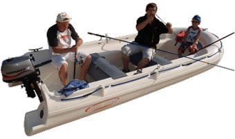 bateau de p&ecirc;che FUN YAK 390 Vue arri&egrave;re
